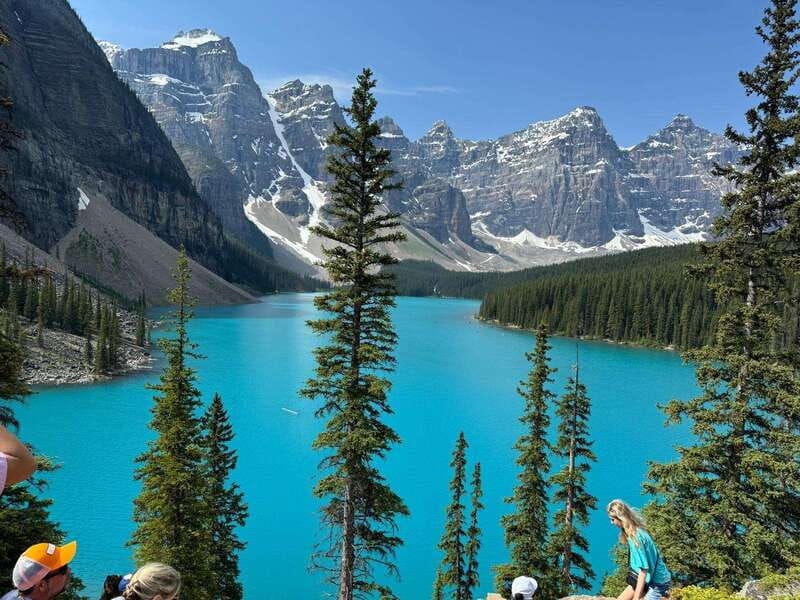 banff-lake-louise-moraine-emerald-johnston-canyon-tour
