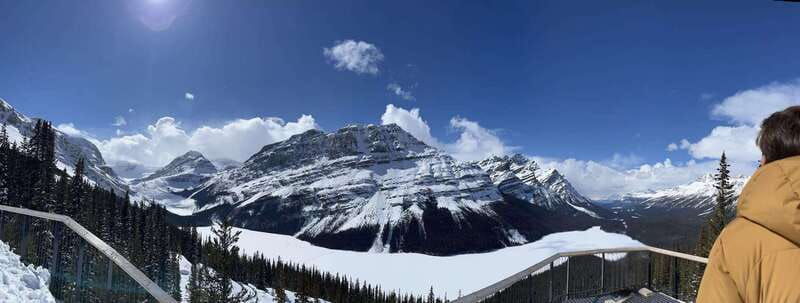 banff-national-park-lake-louise-upper-hot-springs-tour
