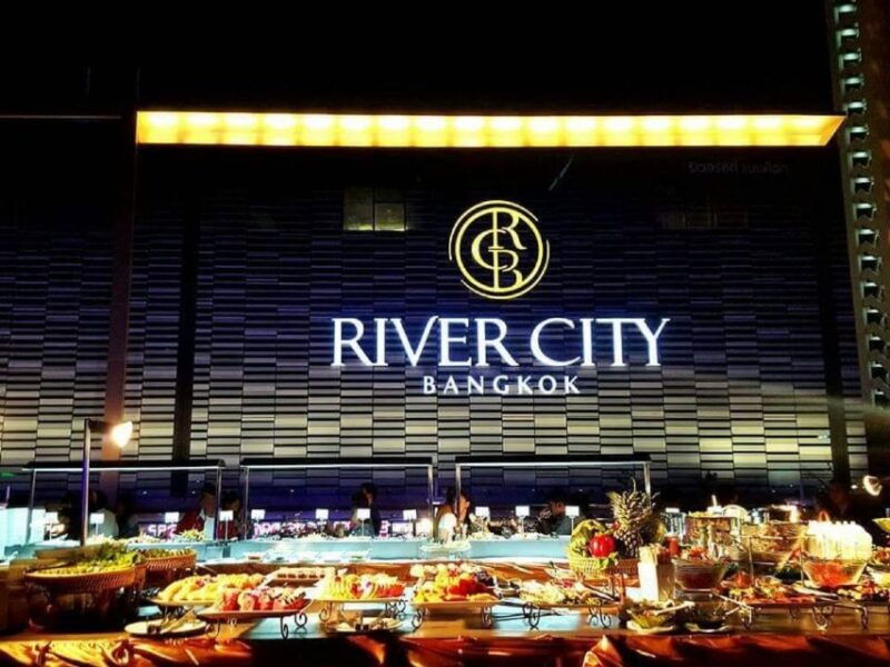 bangkok-2-hour-dinner-shows-on-white-orchid-river-cruise