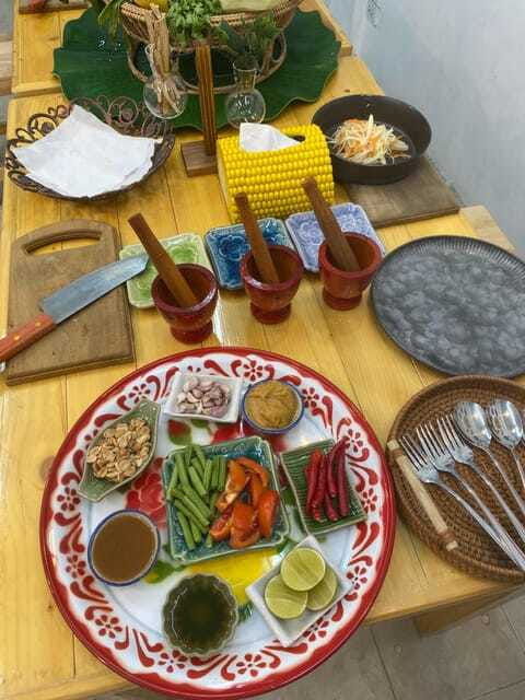 bangkok-cooking-class-traditional-thai-dishesmarket-trip