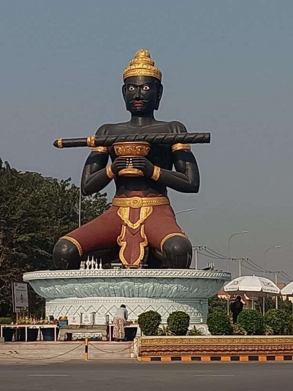 battambang-tuk-tuk-tour-by-mr-han