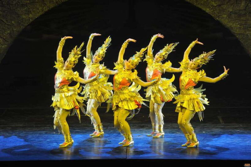 beijing-golden-mask-dynasty-show-with-private-transfer