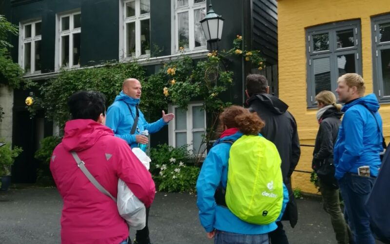 bergen-city-tour-on-foot