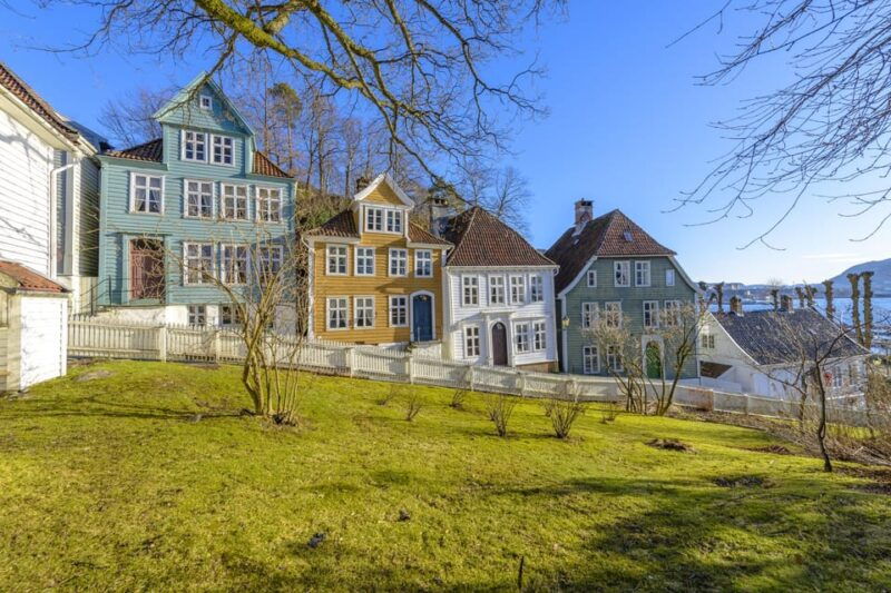 bergen-guided-car-tour-with-old-bergen-museum-fantoft