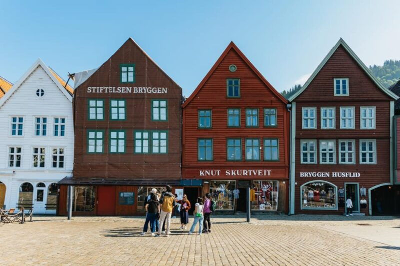 bergen-past-present-small-group-guided-walking-tour