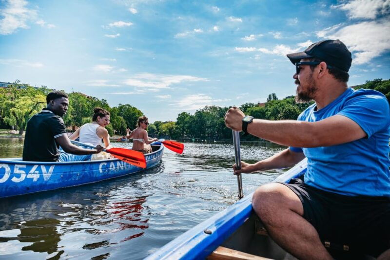berlin-guided-tour-by-canoe