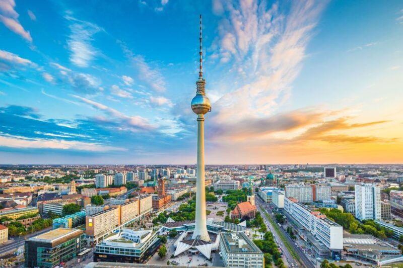 berlin-private-highlights-tour-with-hotel-transfers