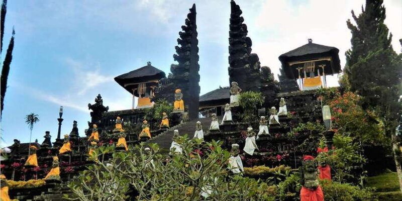 besakih-temple-penglipuran-semarapura-palace-private-day