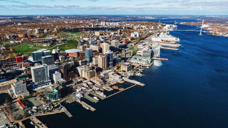 best-of-halifax-private-walking-tour-with-a-local