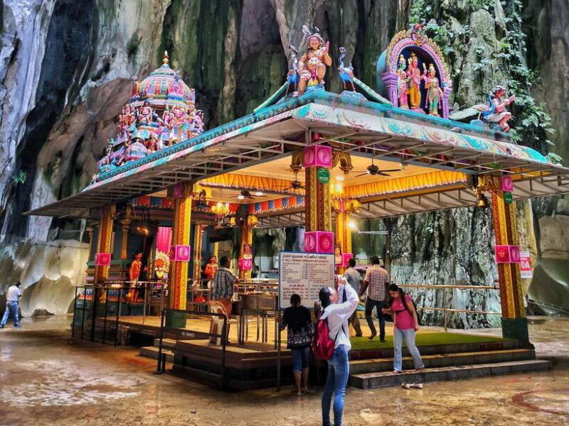best-of-kuala-lumpur-tour-with-kl-tower-batu-caves