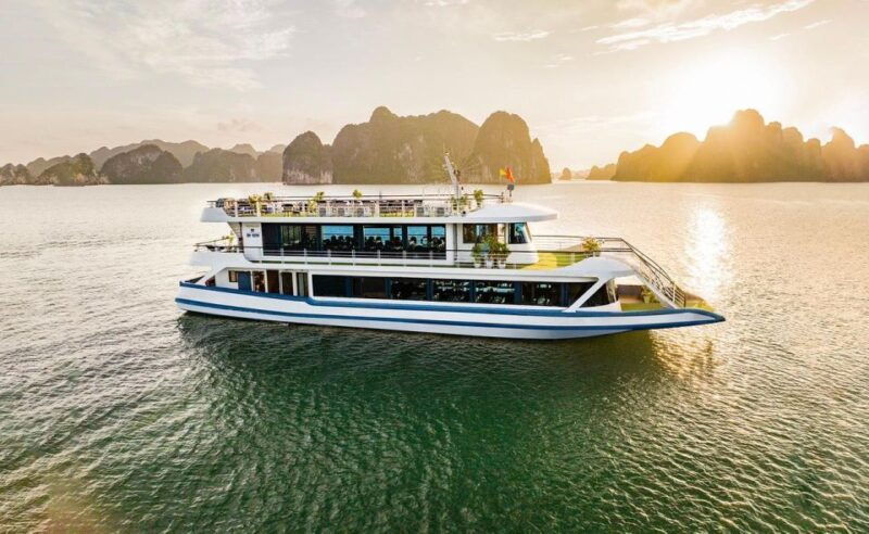 best-seller-2d1n-hanoi-ninh-binh-halong-bay