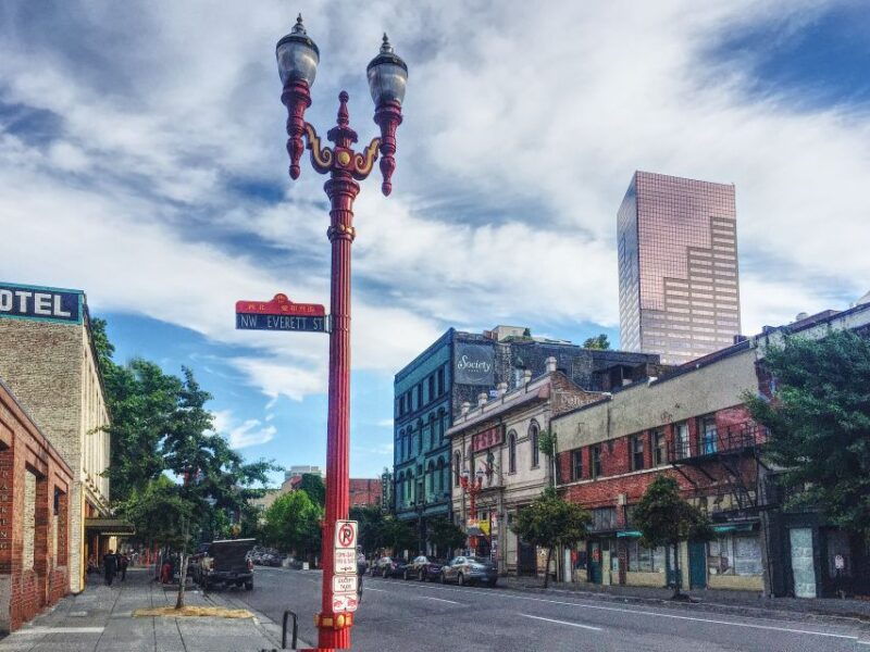 bike-portland-bridges-neighborhoods-poetry-and-roses