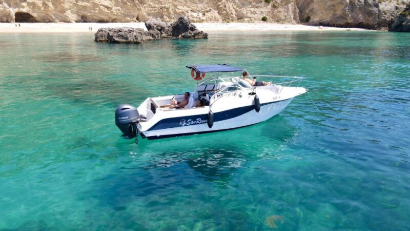 boat-tour-in-sesimbra-public-shared