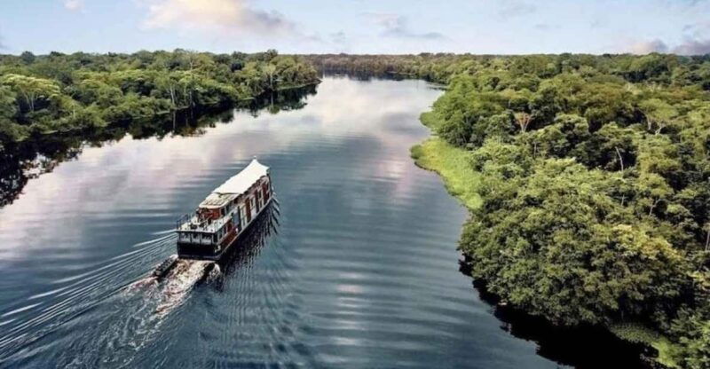 boat-trip-on-the-amazon-and-itaya-rivers-2