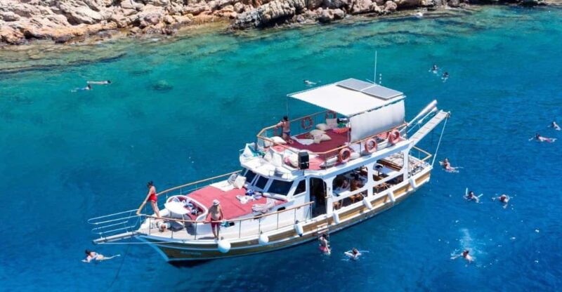 bodrum-boat-tour-for-mein-schiff-cruise-passengers