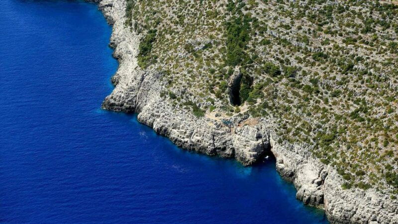 bokokotor-bay-blue-cave-and-panorama-of-mamula