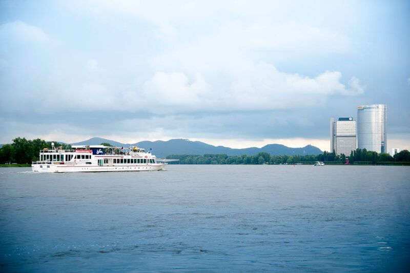 bonn-evening-sightseeing-cruise-on-the-rhine-river
