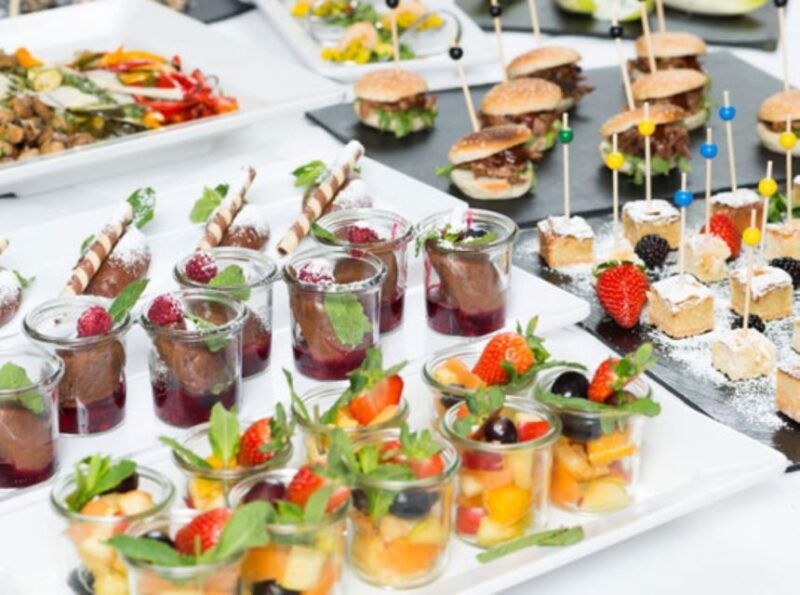 bonn-sunday-brunch-buffet-with-cologne-live-music