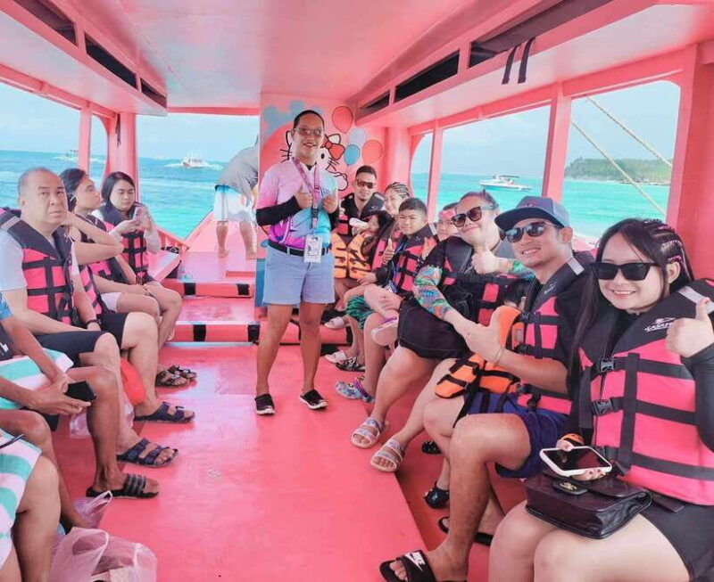 boracay-island-hopping-with-snorkeling-and-crystal-cove