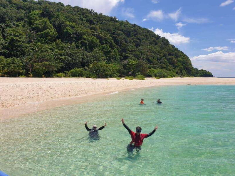 boracay-private-island-hopping-snorkeling-tour