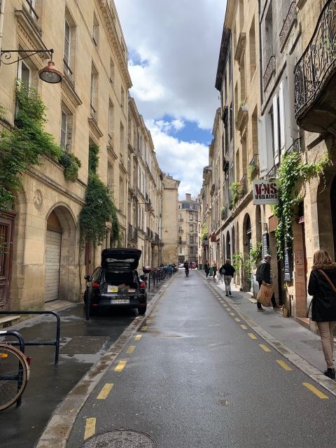 bordeaux-wine-sweet-and-savory-food-walking-tour