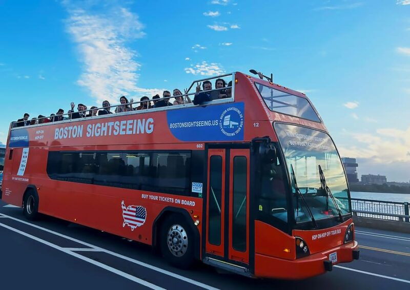 boston-hop-on-hop-off-all-day-boston-sightseeing-tour