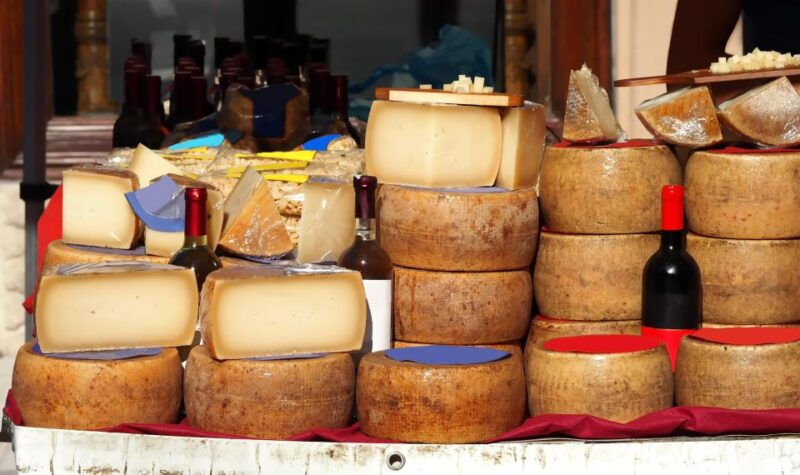cagliari-sardinia-traditional-food-tour