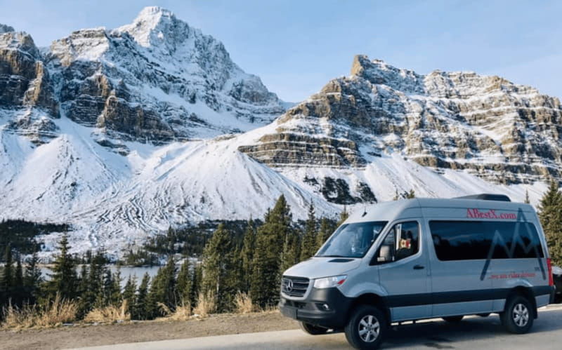 calgary-banff-lake-louise-moraine-johnston-canyon-trip