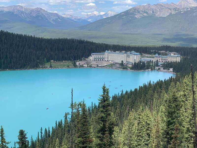 calgary-louise-moraine-emerald-lake-with-marble-canyon