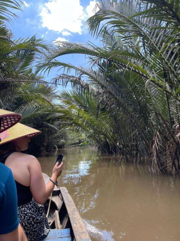 can-tho-floating-market-canal-cacao-farm-mekong-life
