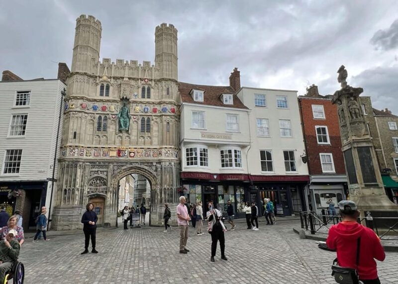 canterbury-private-2hr-walking-tour-with-a-blue-badge-guide
