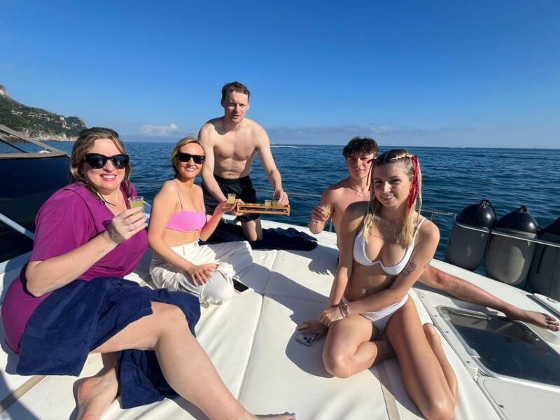 capri-private-luxury-cruise-from-amalfi-or-positano