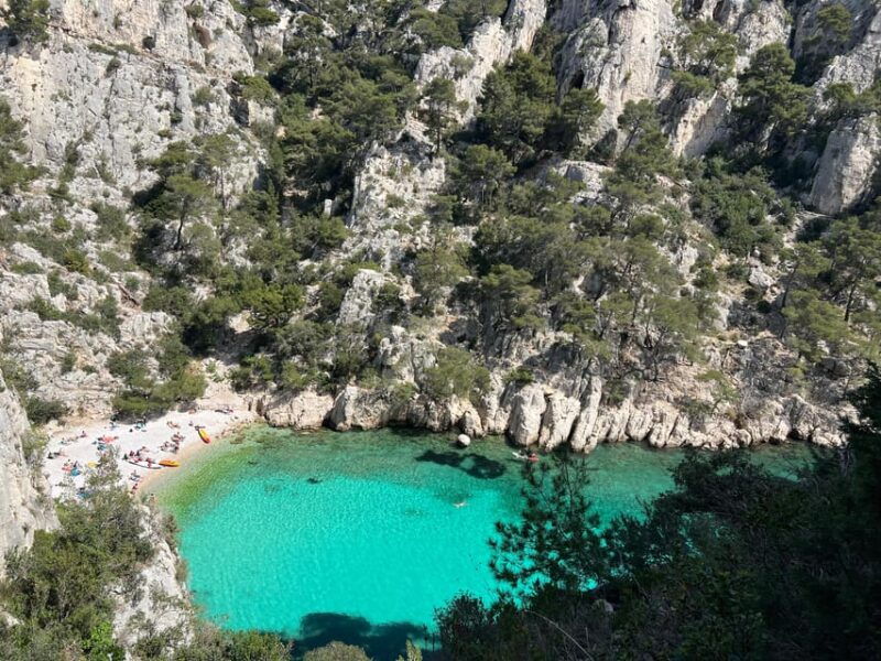 cassis-calanques-national-park-standup-paddleboarding-tour
