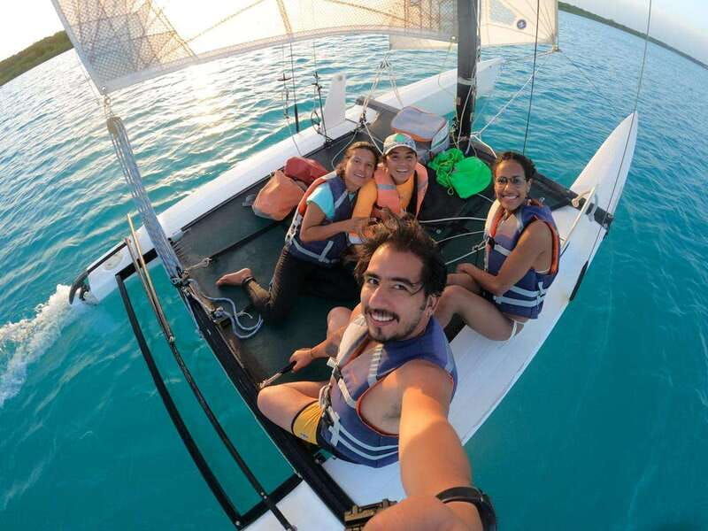 catamaran-through-the-bacalar-lagoon-and-make-new-friends