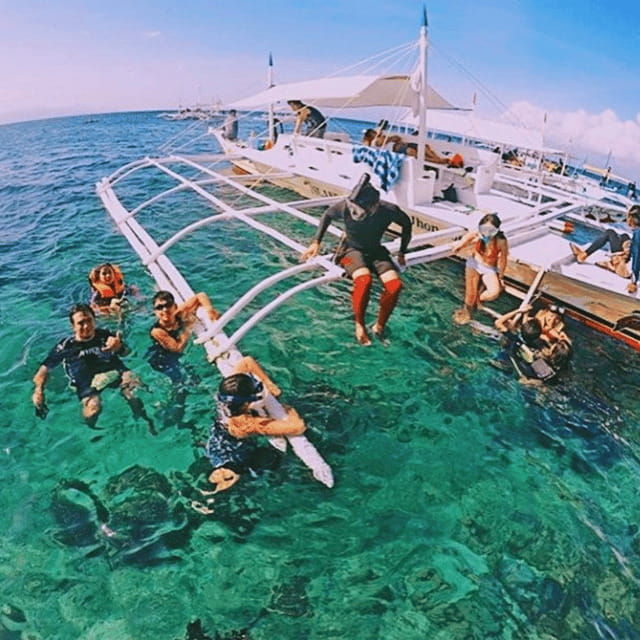 cebu-city-to-pescador-island-kawasan-canyoneering-tour