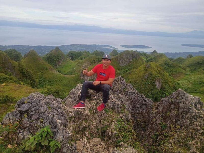 cebu-osmena-peak-hike-and-sardines-run-snorkel-adventure