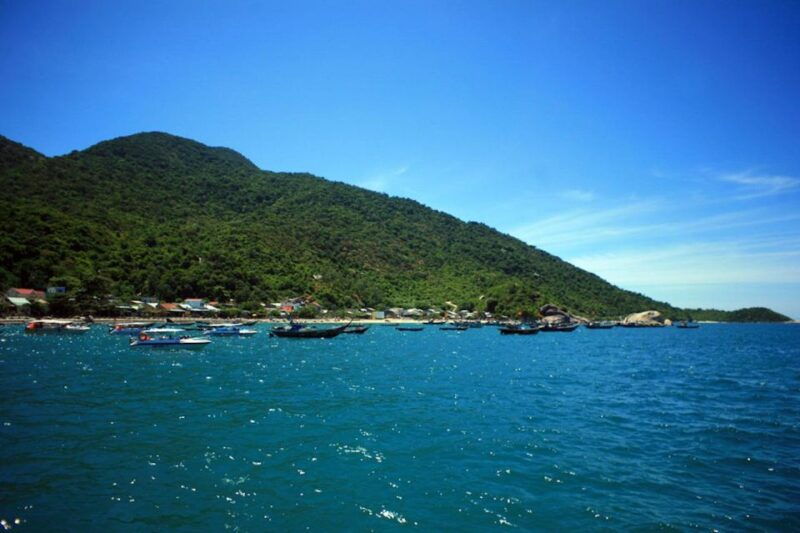 cham-island-snorkeling-tour-by-speed-boat-from-hoi-an-danang-2