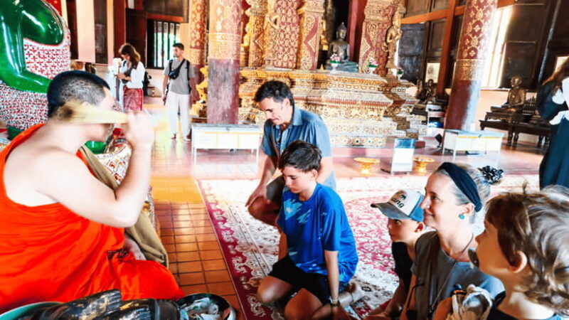 chiang-mai-old-city-temples-meet-local-monk-small-group