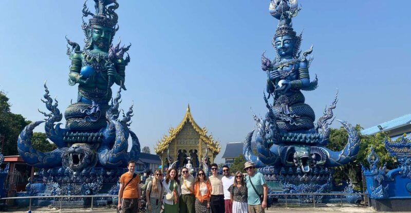 chiang-rai-popular-sightseeing-tour-7-places-buffet-lunch