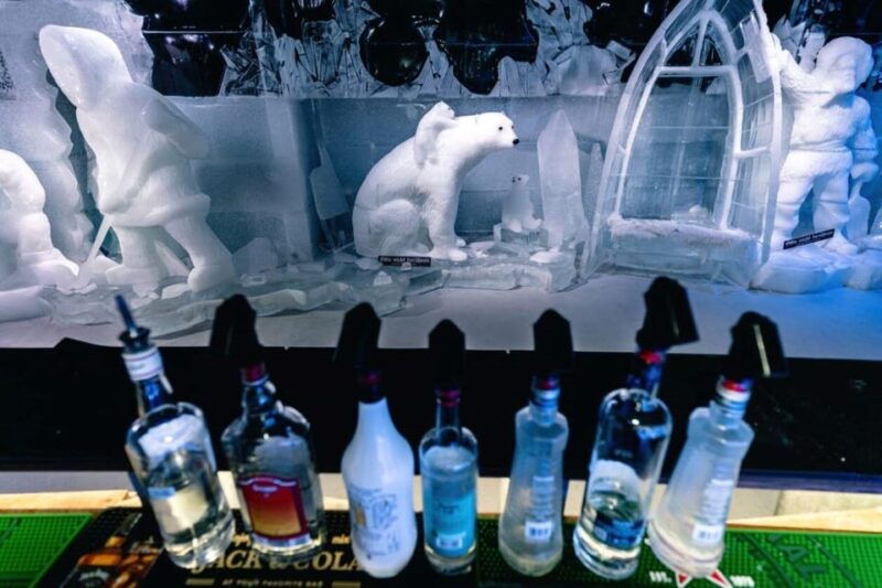 city-sightseeing-berlin-hoho-bus-all-lines-ab-icebar