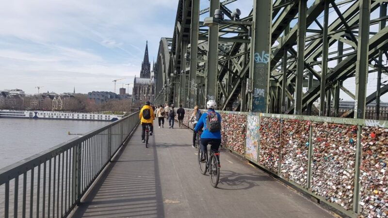 cologne-3-hour-guided-bike-tour