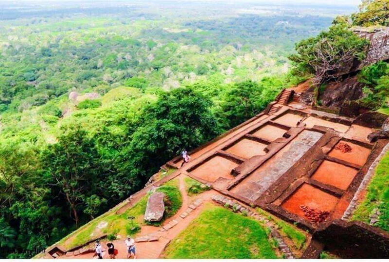colombo-negombo-exclusive-sigiriya-rock-dambulla-cave