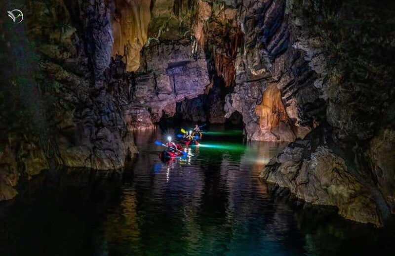 conquer-45km-of-phong-nha-underground-river