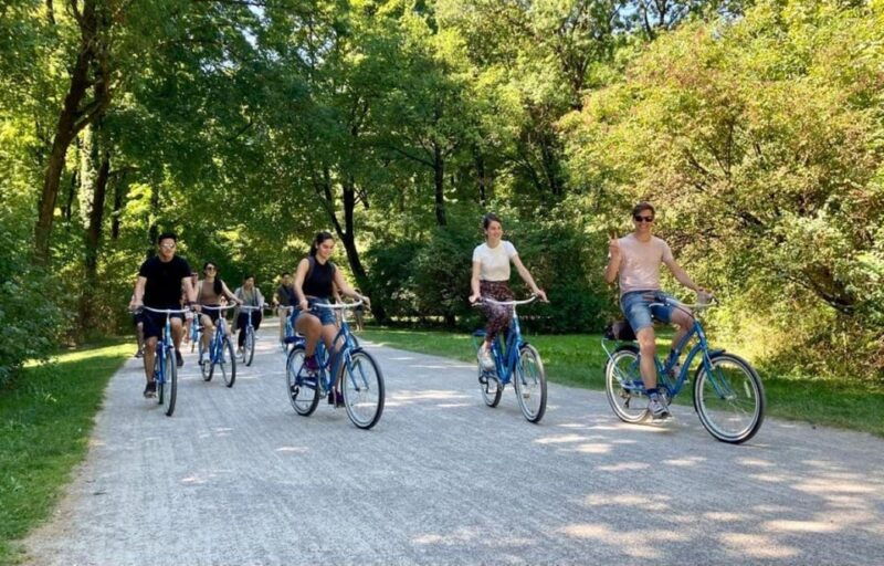 copenhagen-1-5-hour-city-highlights-bike-tour-2