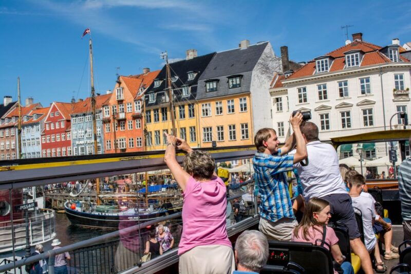 copenhagen-city-sightseeing-hop-on-hop-off-bus-tour