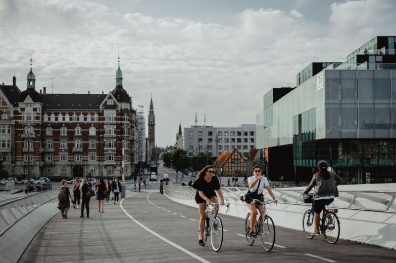 copenhagen-harbor-architecture-private-walking-tour