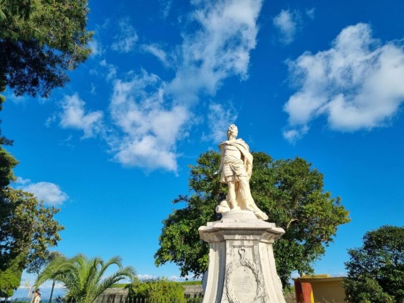 corfu-small-group-city-walking-tour