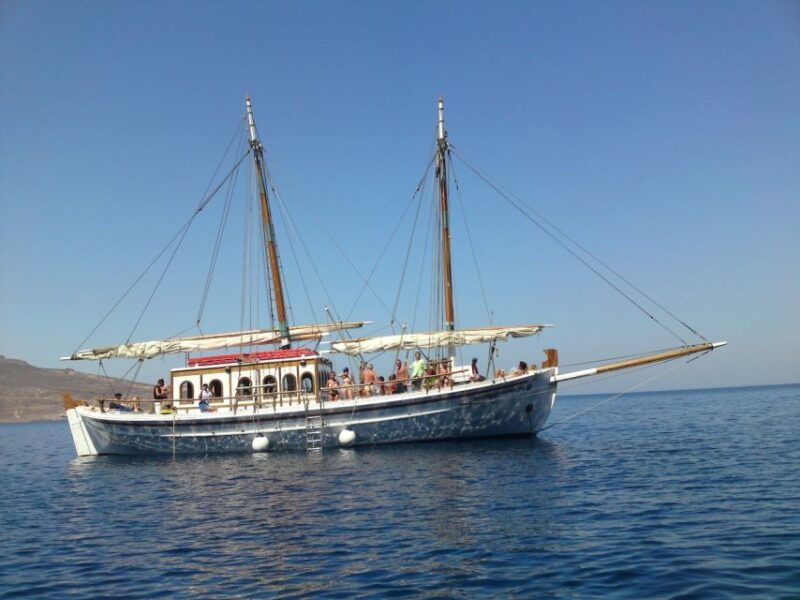 corfu-town-full-day-cruise-with-lunch-drinks-swim-stops
