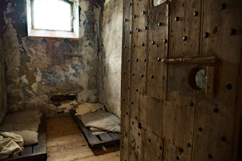 cork-city-gaol-tour-with-audio-guide