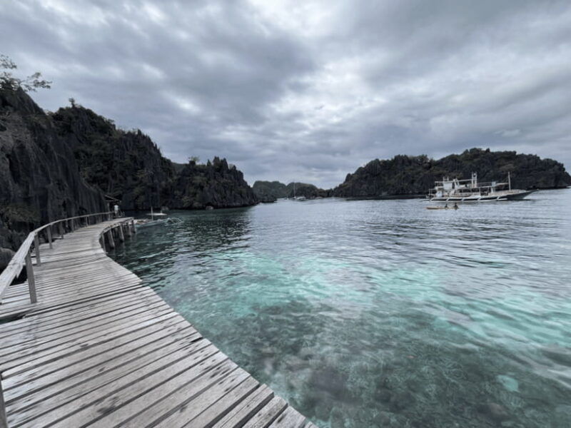 coron-private-boat-hire-with-bespoke-guided-tour